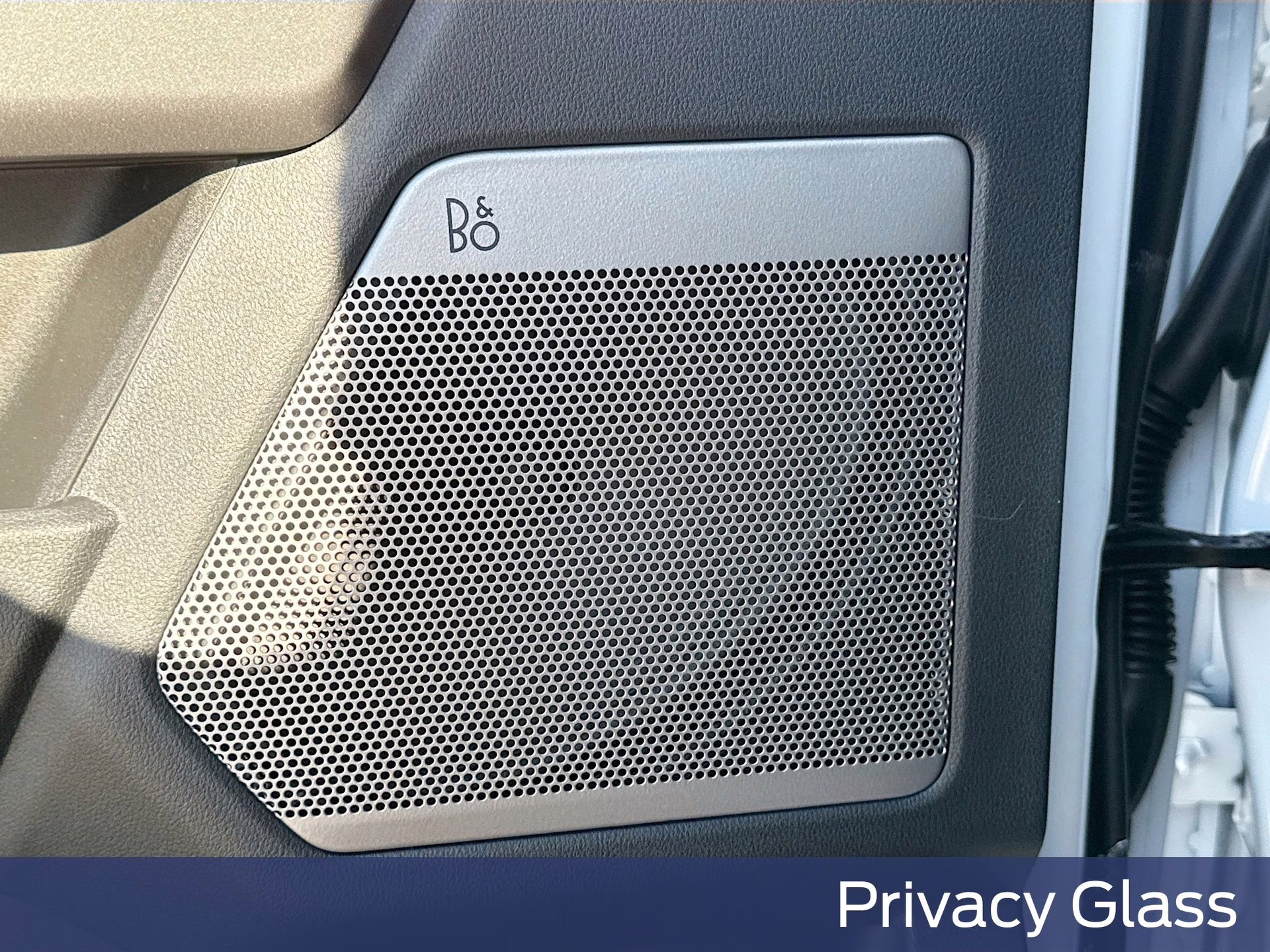 2026 Oxford White Ford Super Duty F-250 SRW Lariat 4X4 Truck