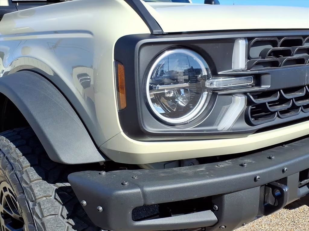 2025 Desert Sand Ford Bronco Big Bend 4X4 SUV