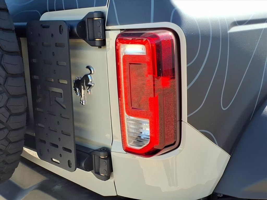 2025 Desert Sand Ford Bronco Big Bend 4X4 SUV
