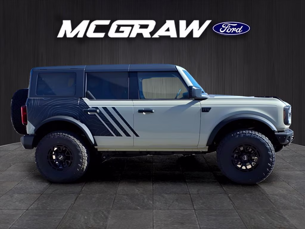 2025 DESERT SAND Ford Bronco Big Bend 4X4 SUV