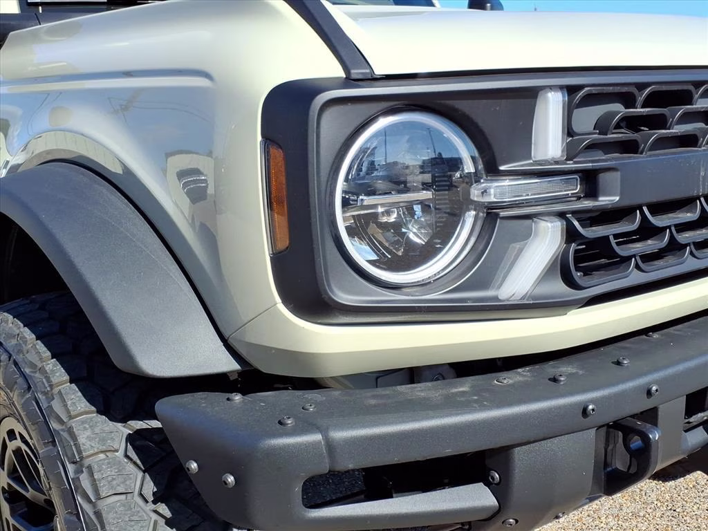 2025 DESERT SAND Ford Bronco Big Bend 4X4 SUV
