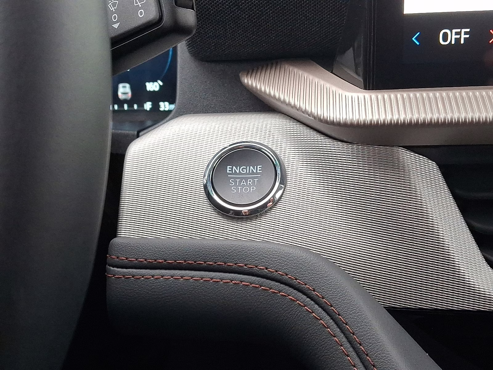 2026 Space White Metallic - A3 Ford Explorer Active 4X4