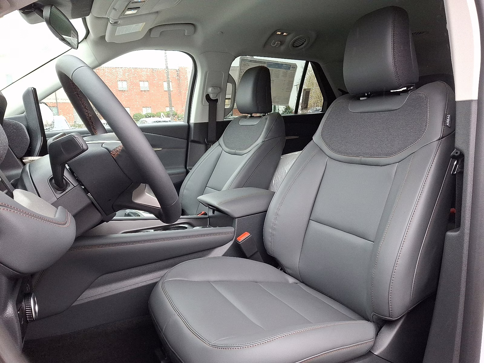 2026 Space White Metallic - A3 Ford Explorer Active 4X4