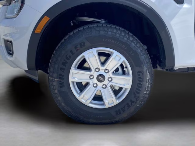 2025 Oxford White Ford Ranger XL RWD Truck