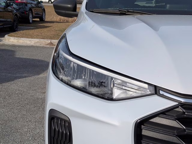 2025 Silver Metallic Ford Escape ST-Line FWD SUV
