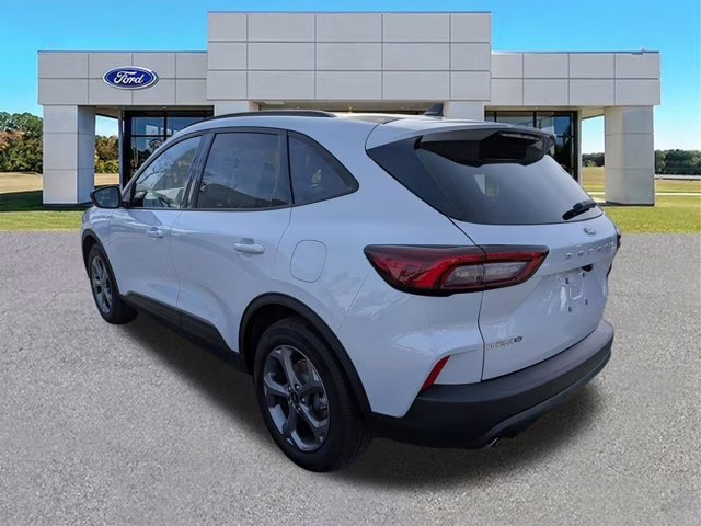 2025 Silver Metallic Ford Escape ST-Line FWD SUV