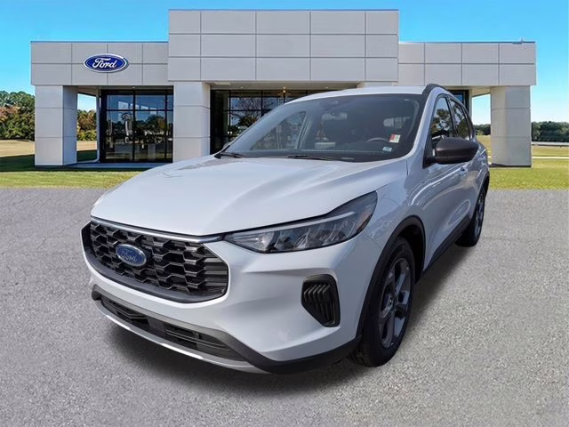 2025 Silver Metallic Ford Escape ST-Line FWD SUV