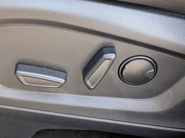 2023 Green Metallic Ford Explorer Limited 4X4 SUV