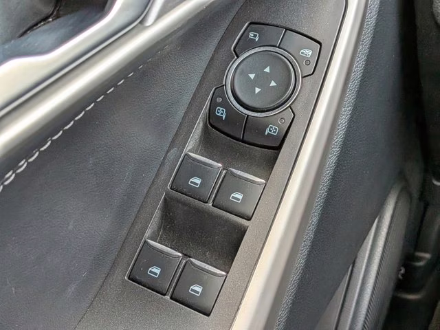 2023 Green Metallic Ford Explorer Limited 4X4 SUV