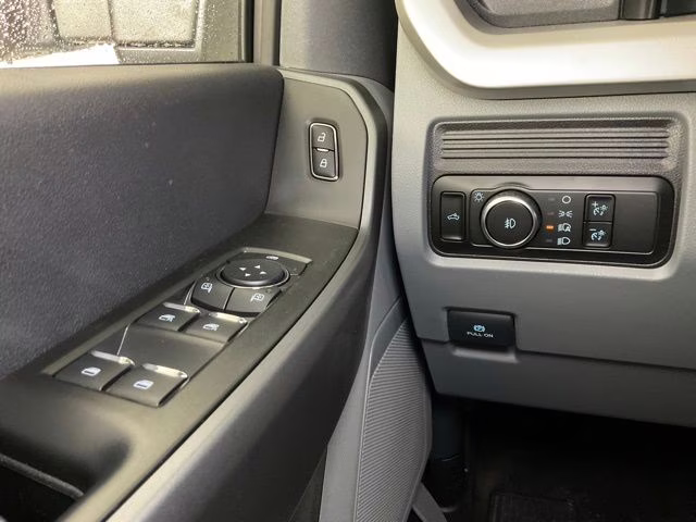 2026 Black Metallic Ford Super Duty F-350 SRW XL 4X4 Truck