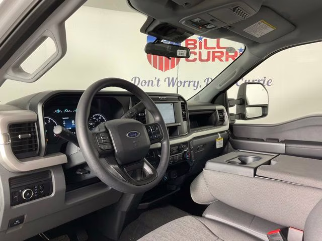 2026 Avalanche Ford Super Duty F-350 SRW XL 4X4 Truck