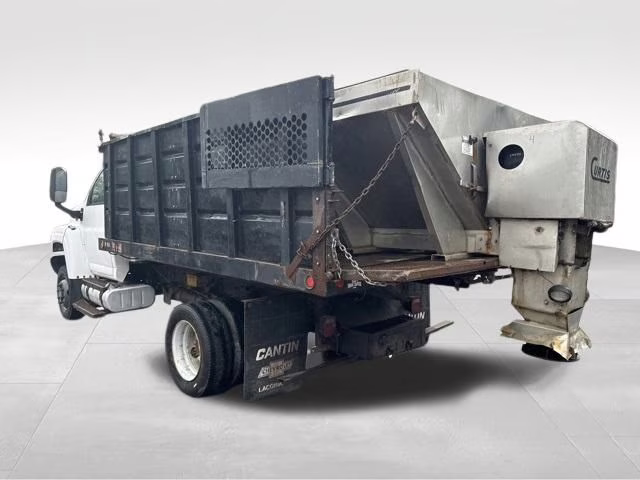 2008 Summit White Chevrolet C4500 Kodiak Duramax Dump truck 4X4 Truck