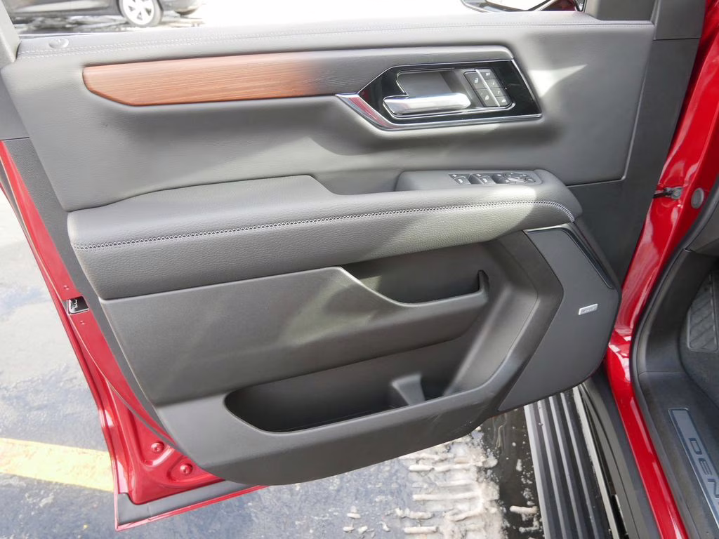 2026 Volcanic Red Tintcoat GMC Yukon XL Denali 4X4 SUV