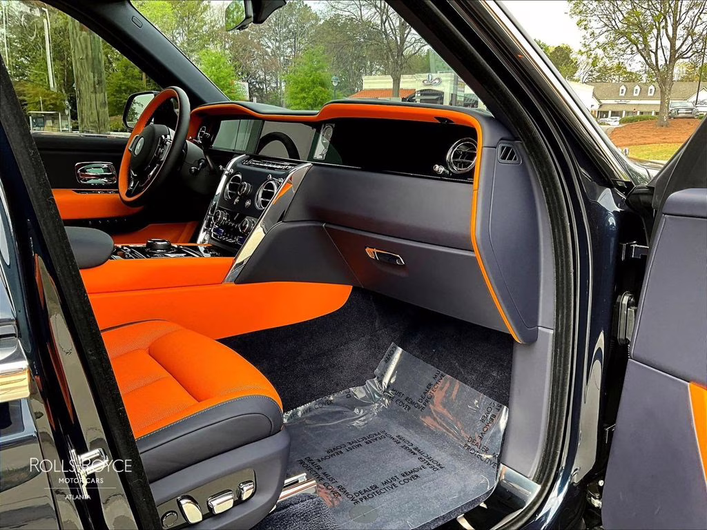 2026 Midnight Sapphire Rolls-Royce Cullinan AWD SUV