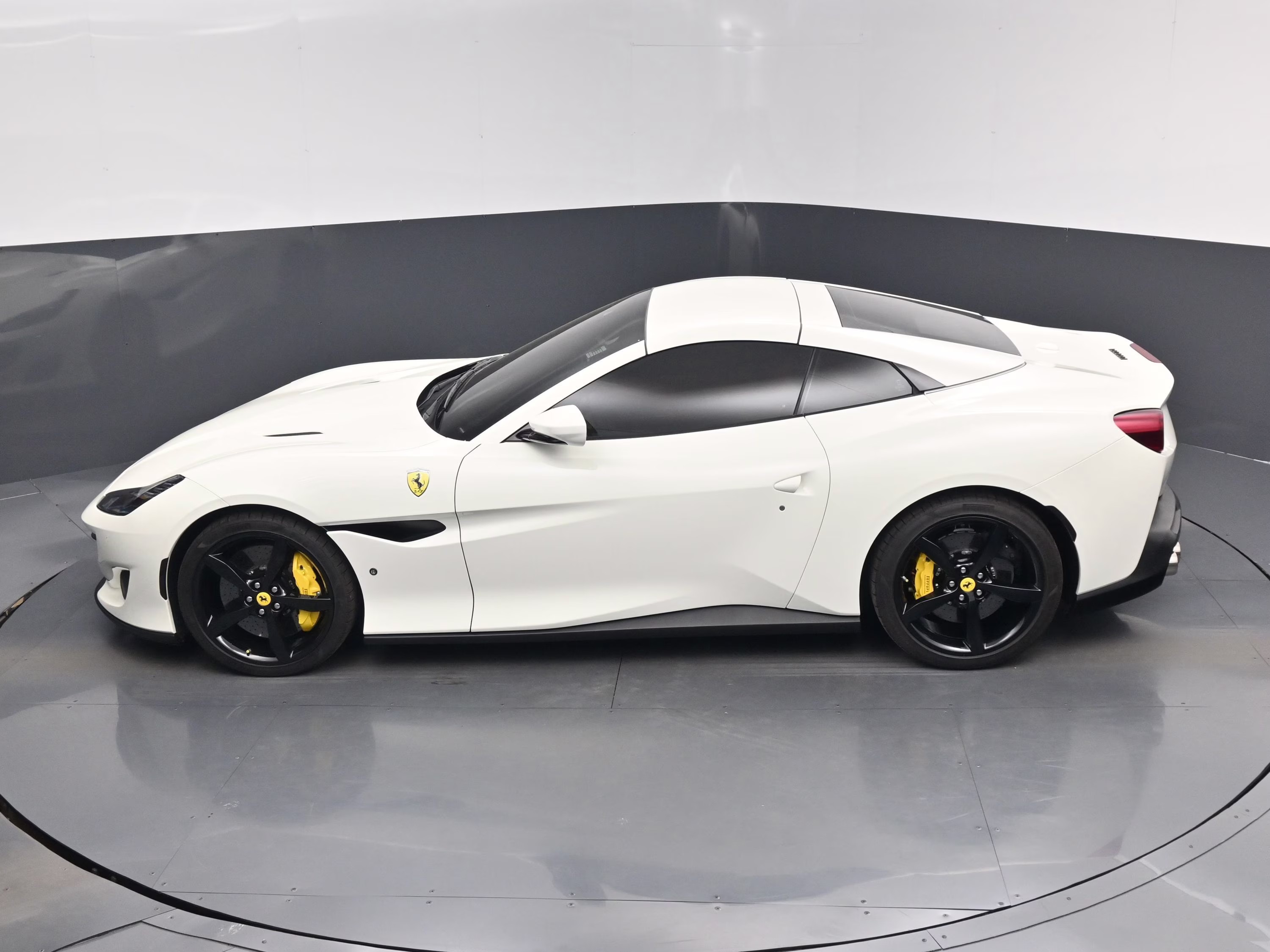 2020 White Ferrari Portofino Base RWD Convertible