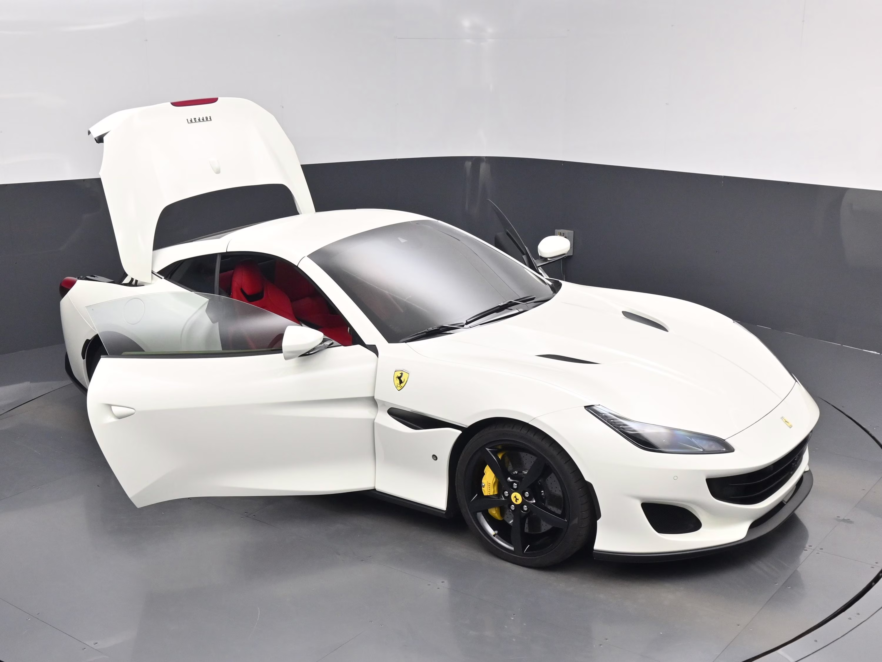 2020 White Ferrari Portofino Base RWD Convertible