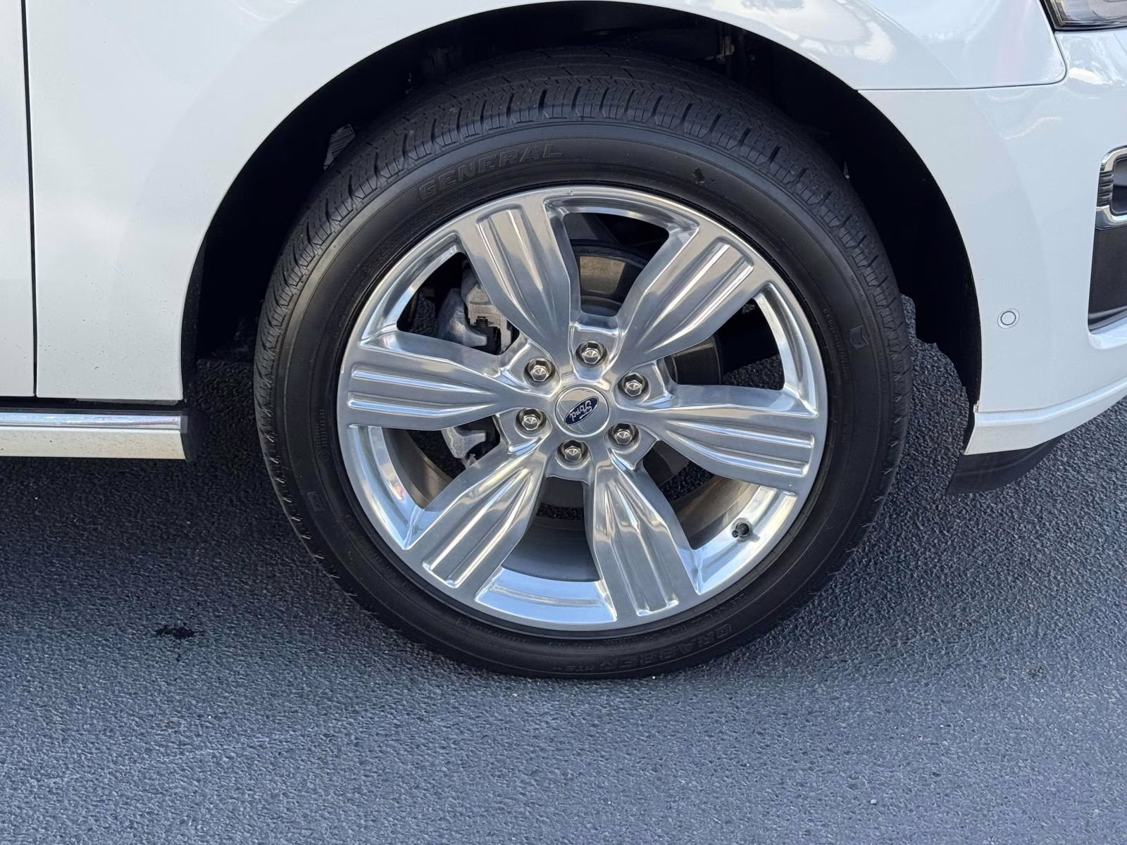 2024 White Ford Expedition Platinum 4x4 4X4 SUV