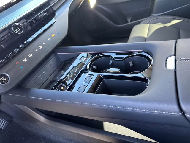 2026 Champagne Silver Metallic Nissan Murano SL AWD SUV