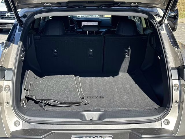 2026 Champagne Silver Metallic Nissan Murano SL AWD SUV