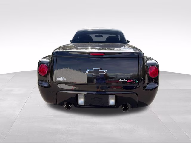 2004 Smokin' Asphalt Chevrolet SSR Base RWD Truck