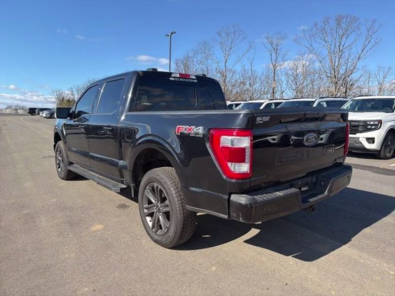 2023 Agate Black Metallic Ford F-150 LARIAT 4X4 Truck