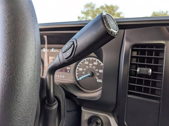 2026 Oxford White Ford Super Duty F-550 DRW XL 4X4 Chassis