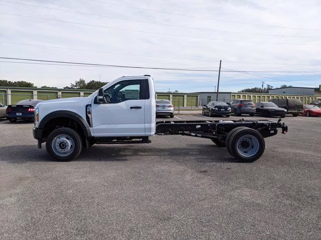 2026 Oxford White Ford Super Duty F-550 DRW XL 4X4 Chassis