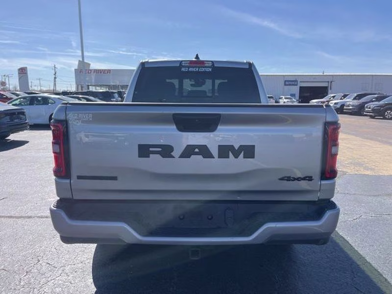 2025 Billet Silver Metallic Clearcoat Ram 1500 Big Horn/long horn 4X4 Truck