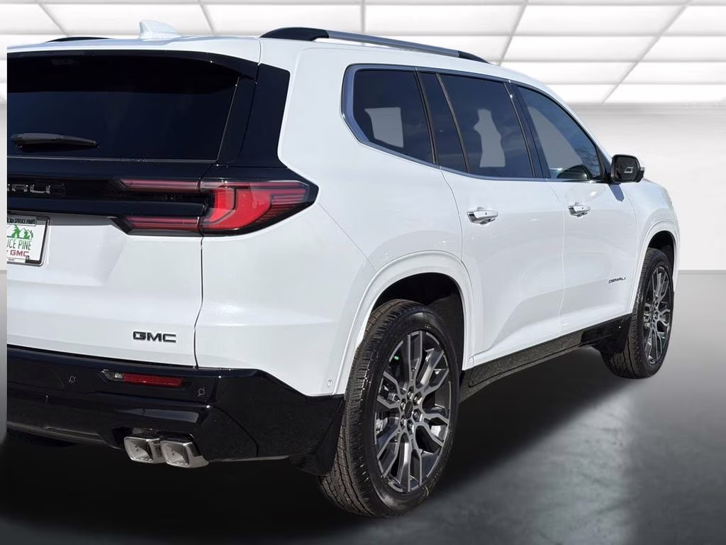 2026 Glacier White Tricoat GMC Acadia Denali Ultimate FWD SUV