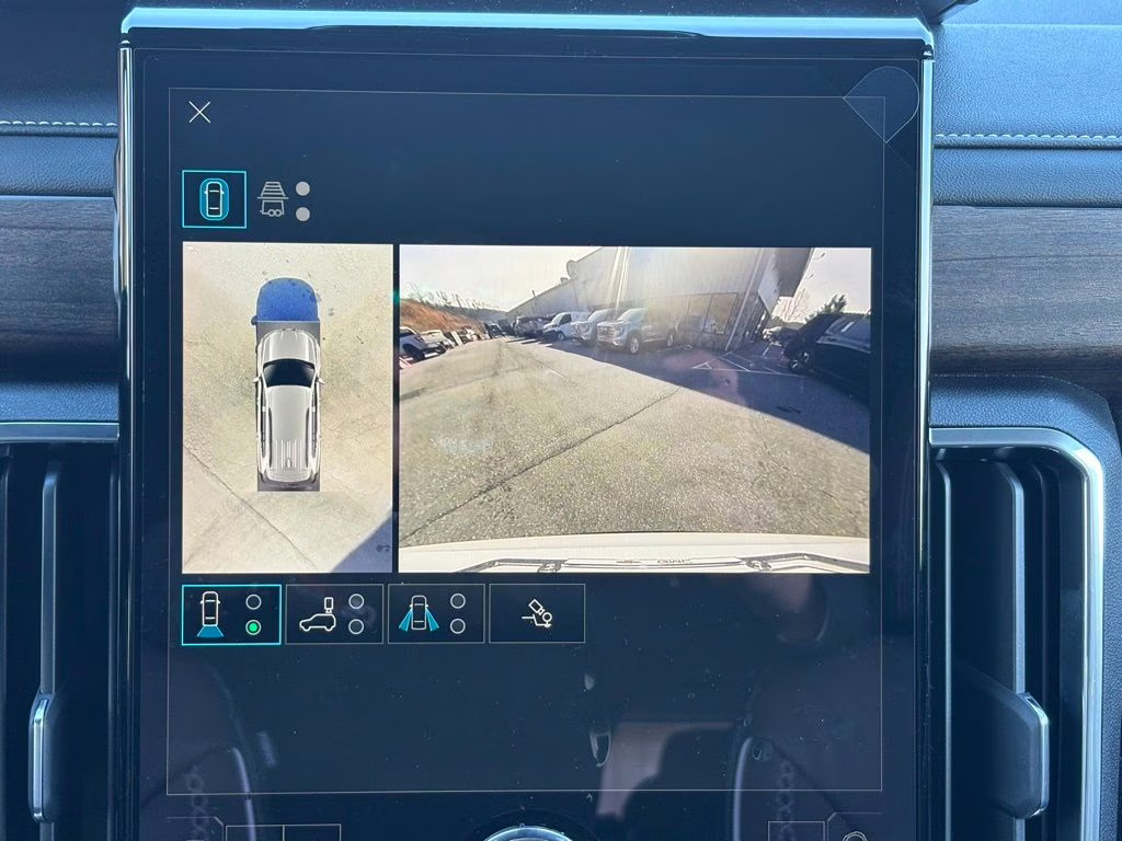 2026 Glacier White Tricoat GMC Acadia Denali Ultimate FWD SUV