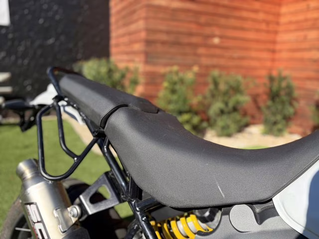 2023 Matte Star White Ducati DesertX 937