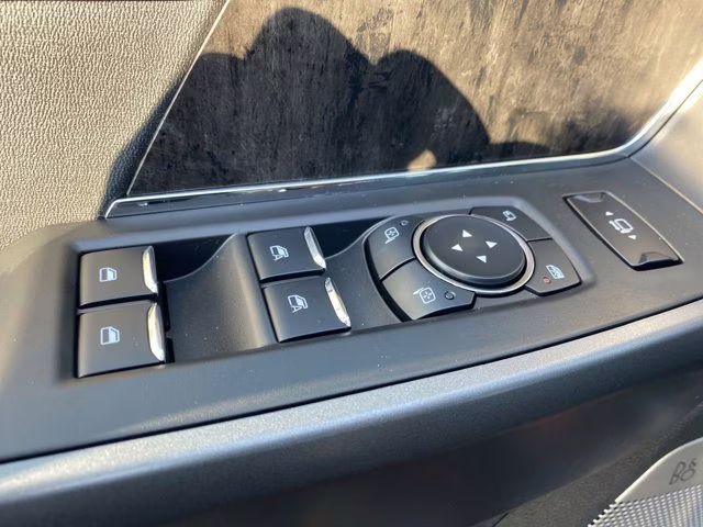 2026 Agate Black Metallic Ford Super Duty F-250 SRW LARIAT 4X4 Truck