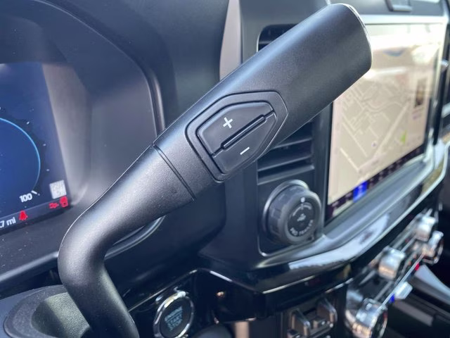2026 Agate Black Metallic Ford Super Duty F-250 SRW LARIAT 4X4 Truck