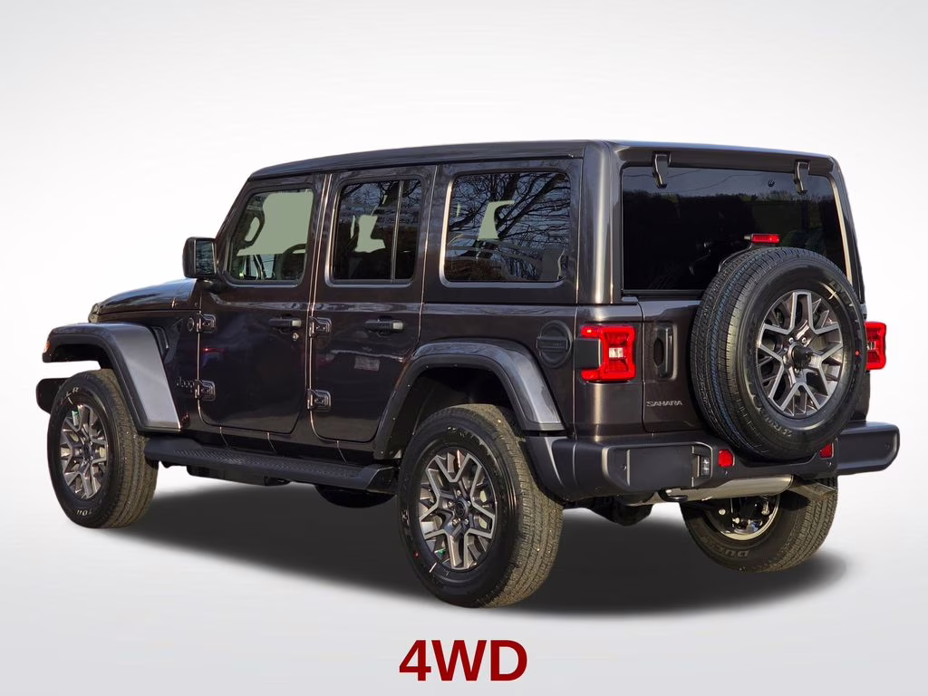 2026 Granite Crystal Metallic Clearcoat Jeep Wrangler Sahara 4X4 SUV