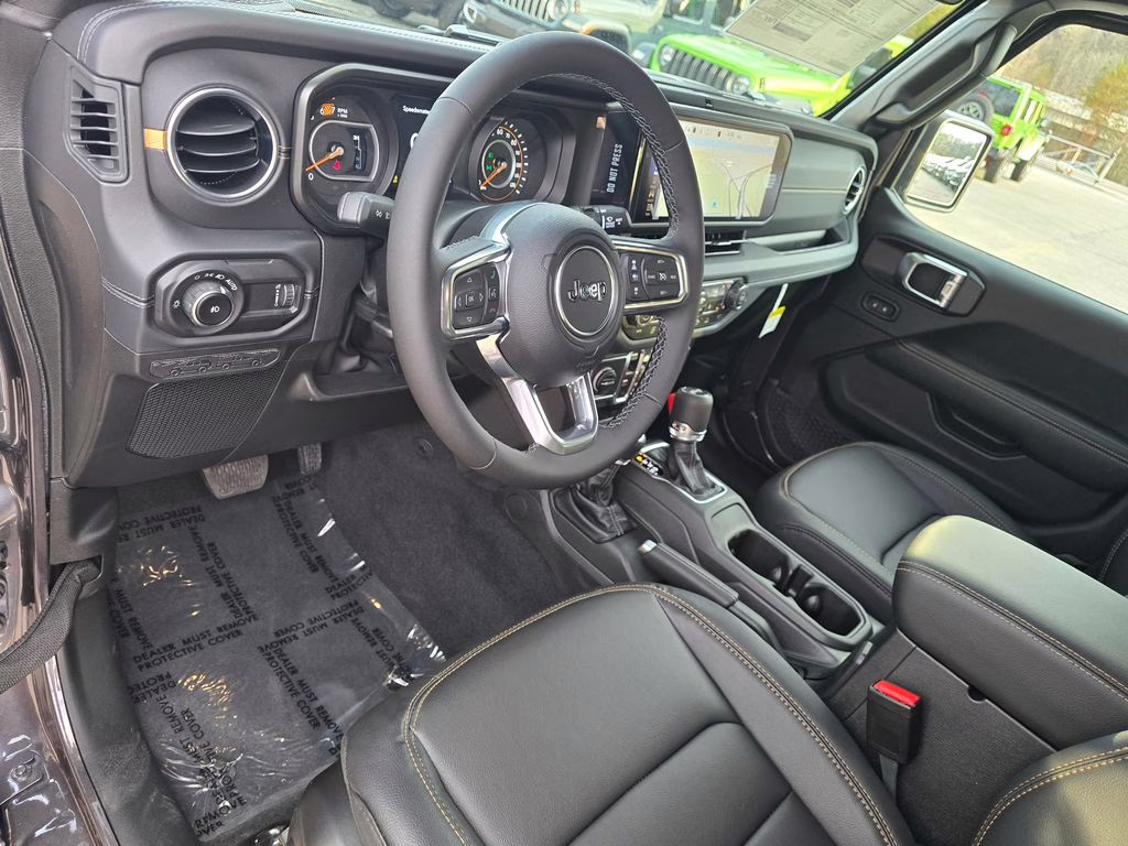 2026 Granite Crystal Metallic Clearcoat Jeep Wrangler Sahara 4X4 SUV