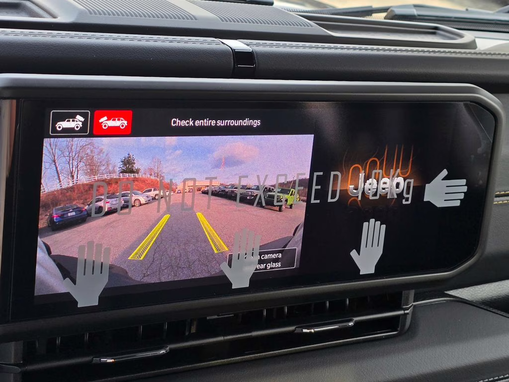 2026 Granite Crystal Metallic Clearcoat Jeep Wrangler Sahara 4X4 SUV