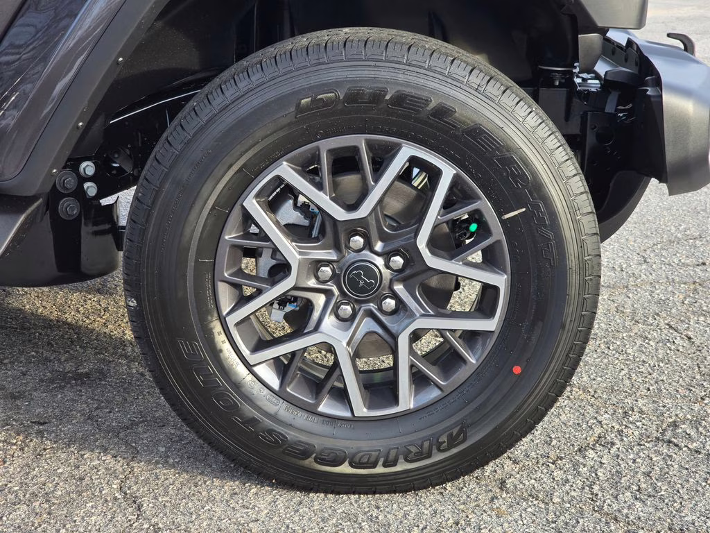 2026 Granite Crystal Metallic Clearcoat Jeep Wrangler Sahara 4X4 SUV