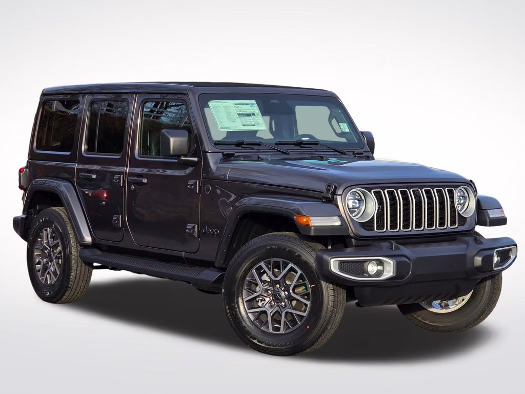 2026 Granite Crystal Metallic Clearcoat Jeep Wrangler Sahara 4X4 SUV