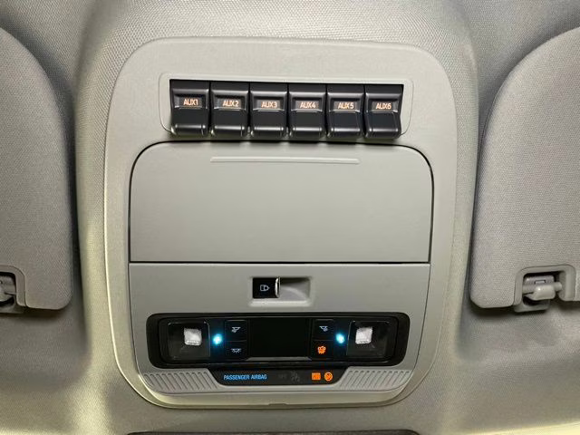 2026 Gray Metallic Ford Super Duty F-350 SRW XL 4X4 Truck