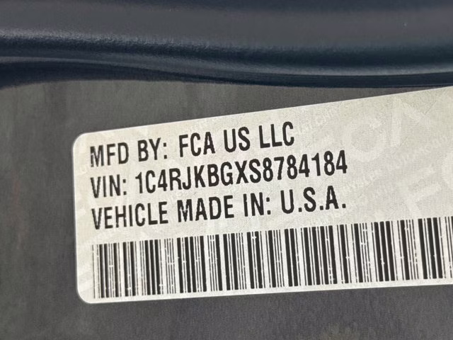 2025 Baltic Gray Metallic Clearcoat Jeep Grand Cherokee L Limited 4X4 SUV