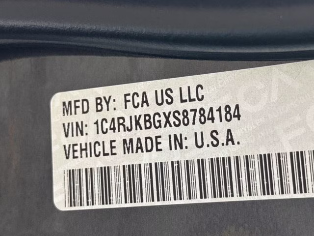 2025 Baltic Gray Metallic Clearcoat Jeep Grand Cherokee L Limited 4X4 SUV