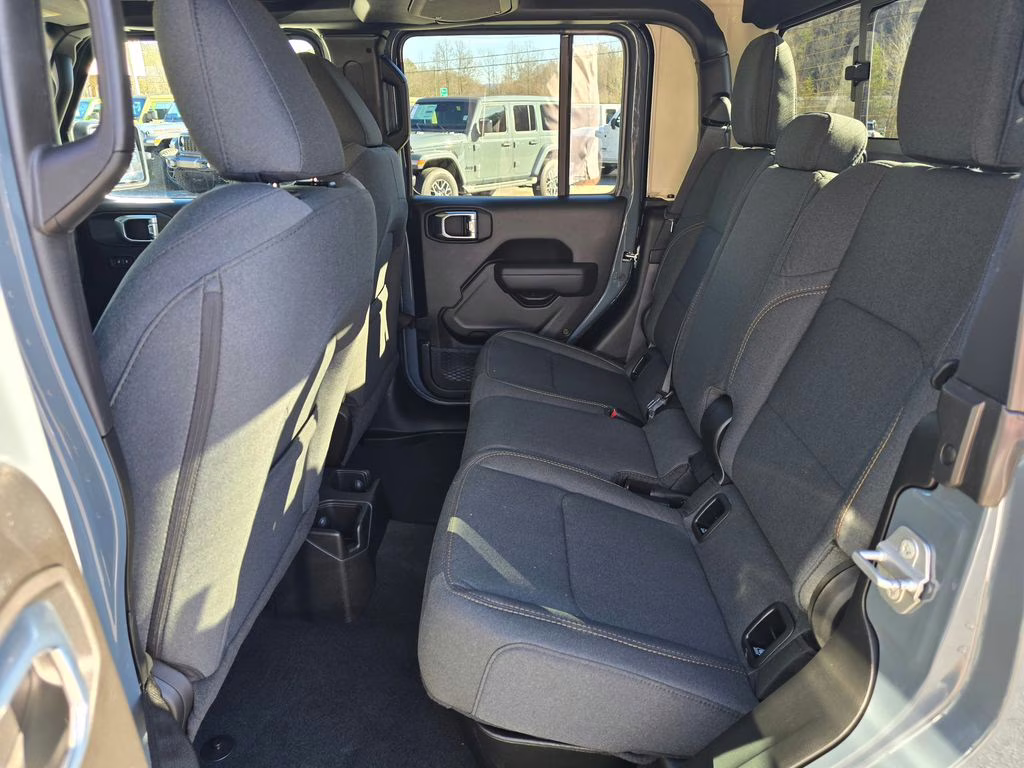 2026 Anvil Clearcoat Jeep Gladiator Willys 4X4 Truck