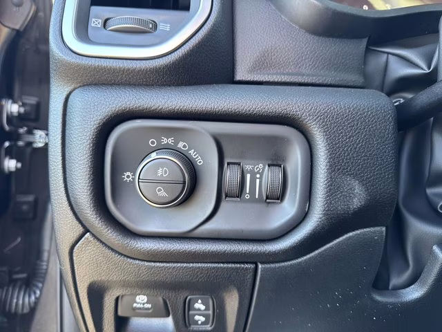 2026 Granite Crystal Metallic Clearcoat Ram 1500 Big Horn 4X4 Truck