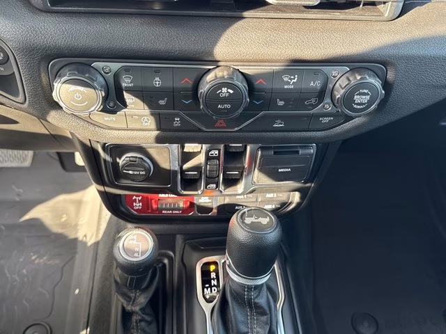 2026 Anvil Clearcoat Jeep Wrangler Willys 4X4 Convertible