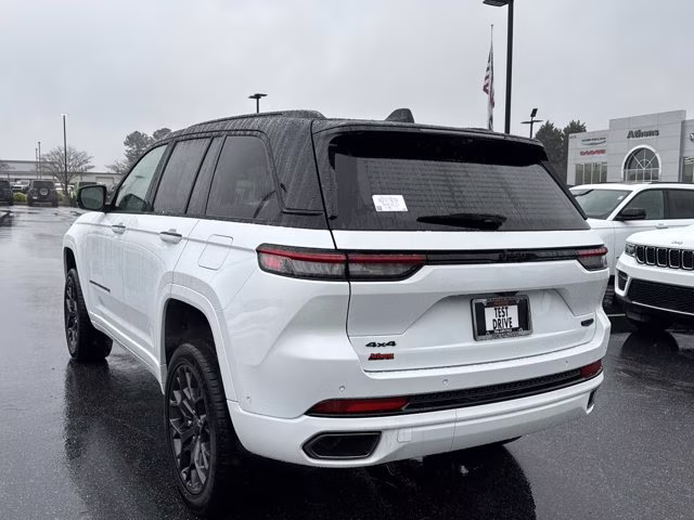 2025 Bright White Clearcoat Jeep Grand Cherokee Summit Reserve 4X4 SUV