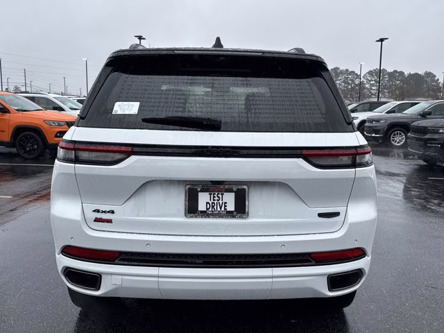 2025 Bright White Clearcoat Jeep Grand Cherokee Summit Reserve 4X4 SUV