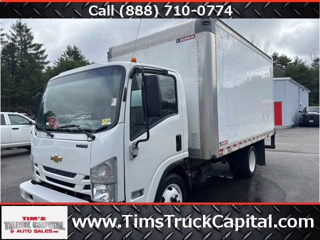 2017 Chevrolet Low Cab Forward Base