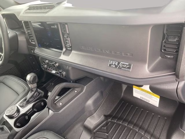2025 Azure Gray Metallic Tri-Coat Ford Bronco Badlands 4X4 Convertible