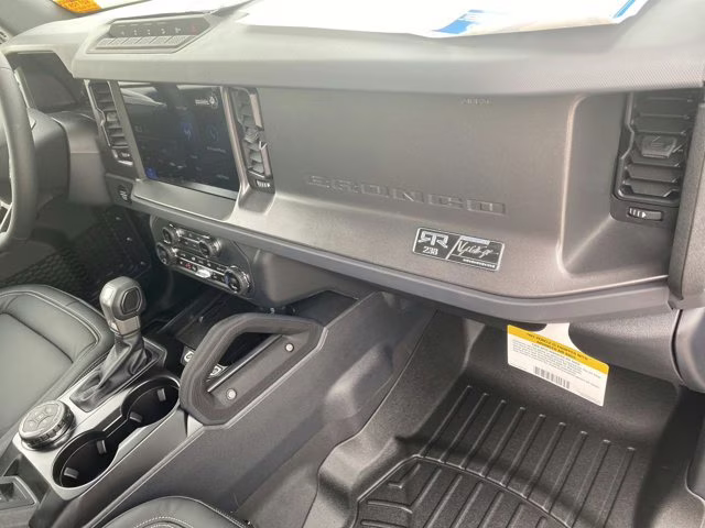 2025 Azure Gray Metallic Tri-Coat Ford Bronco Badlands 4X4 Convertible