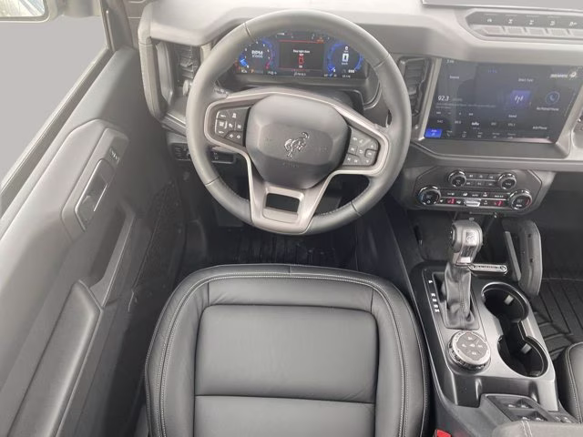 2025 Azure Gray Metallic Tri-Coat Ford Bronco Badlands 4X4 Convertible